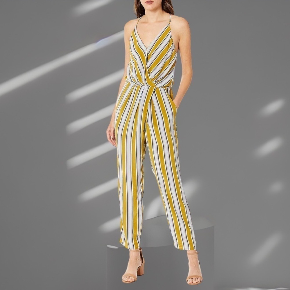 ASTR The Label STERLING STRIPED
ajustable straps sleeveless wrap JUMPSUIT